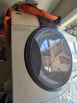 Washer and dryer (gas)