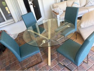 Indoor Round Glass Dining Table Set