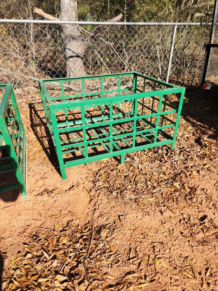 Metal Crate
