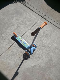 Kids bluey Scooter