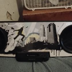 Sonny Living Room Boombox Speaker 
