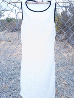 3 Name brand new dresses size 4