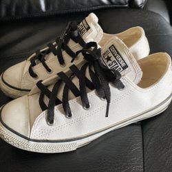 Converse Size 3 (Women Size 5)