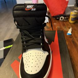 Air Jordan 1 Retro High OG Size 10.5