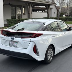2021 Toyota Prius Prime XLE