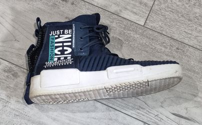 High-Style Navy RunMaxx