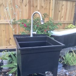 Utility Sink For Laundry Or BBQ https://offerup.com/redirect/?o=UGF0aW8uQmVzdA== Quality Sturdy And Beautiful,modern Faucet Complete Plumbing Ready To