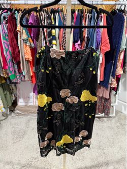 Lulus mini dress size medium