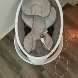 Munchkin Swing