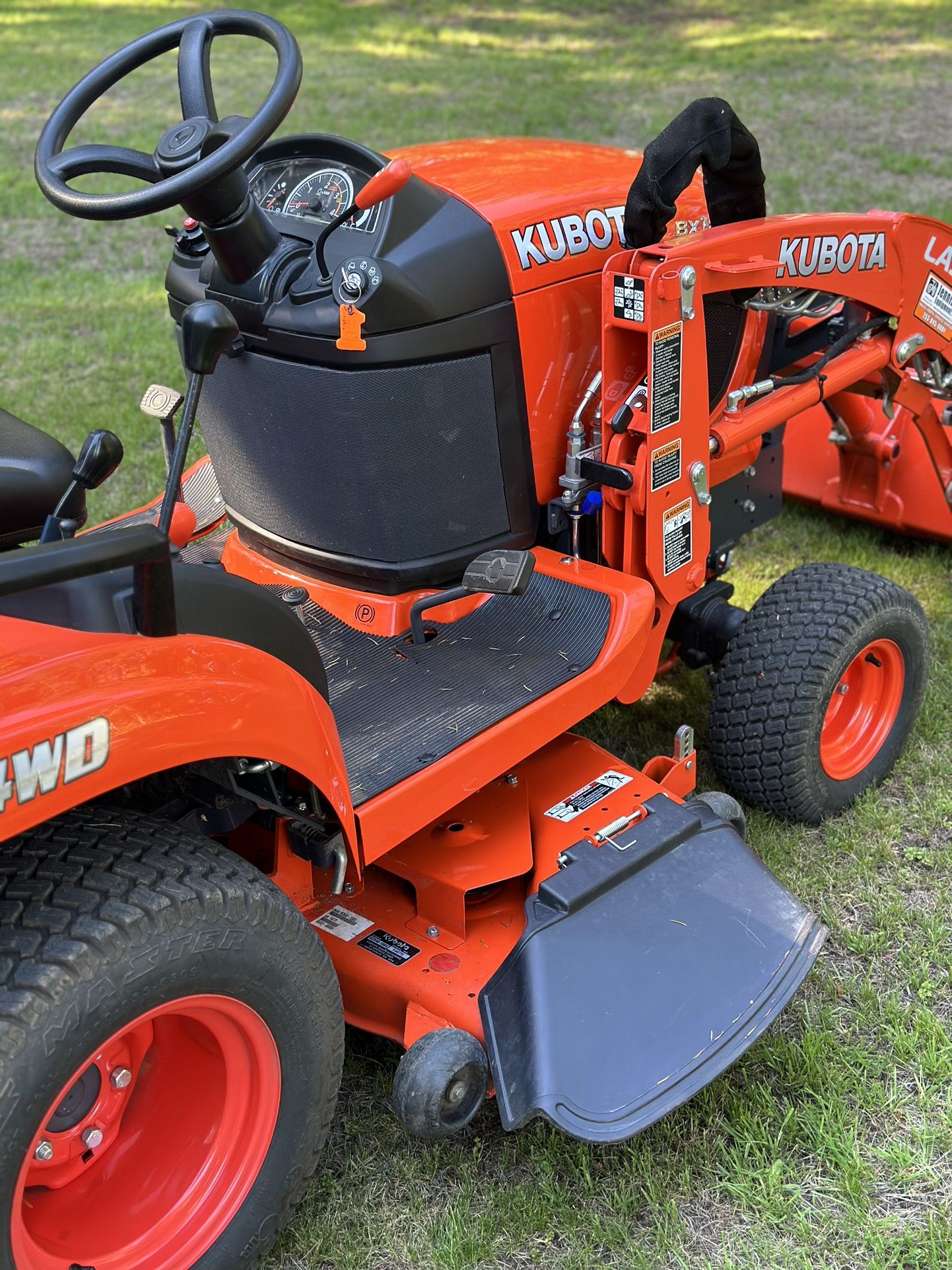 Kubota BX1880 W/ LA344 Bucket for Sale in Covington, WA OfferUp