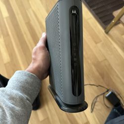 Motorola MB8600 Docsis 3.1 Modem