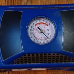 Vintage Car Air Compressor Ravecar Shaped Campbell Hausfeld 