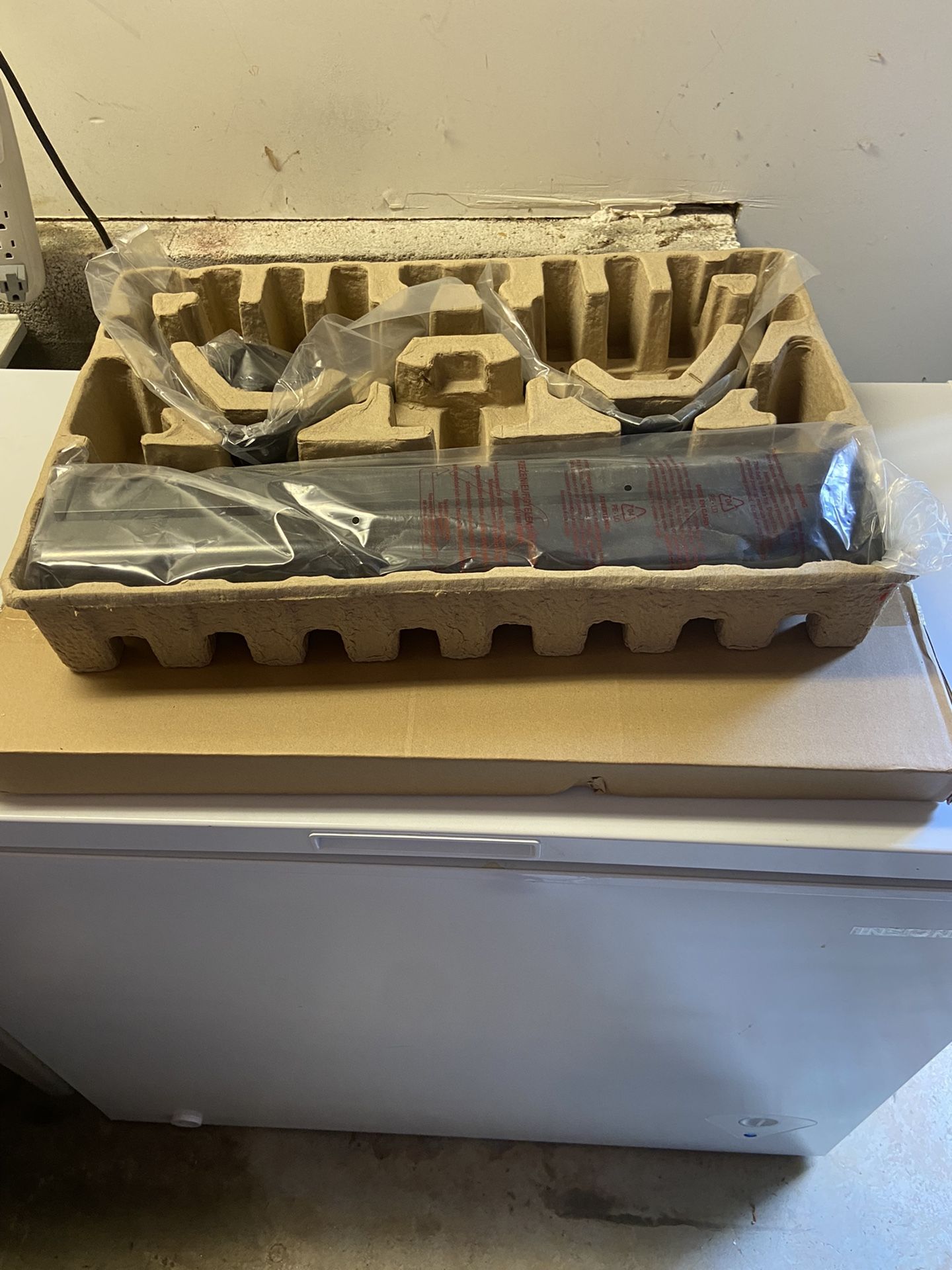 Brand New Sanus Accents San 12 Audio & Video Equipments Mount