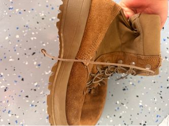 New US Military Issue Tactical Boots - Tan Suede Combat/Work Boots - 8W