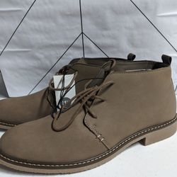 Men's Chukka Boot's Size 11.5