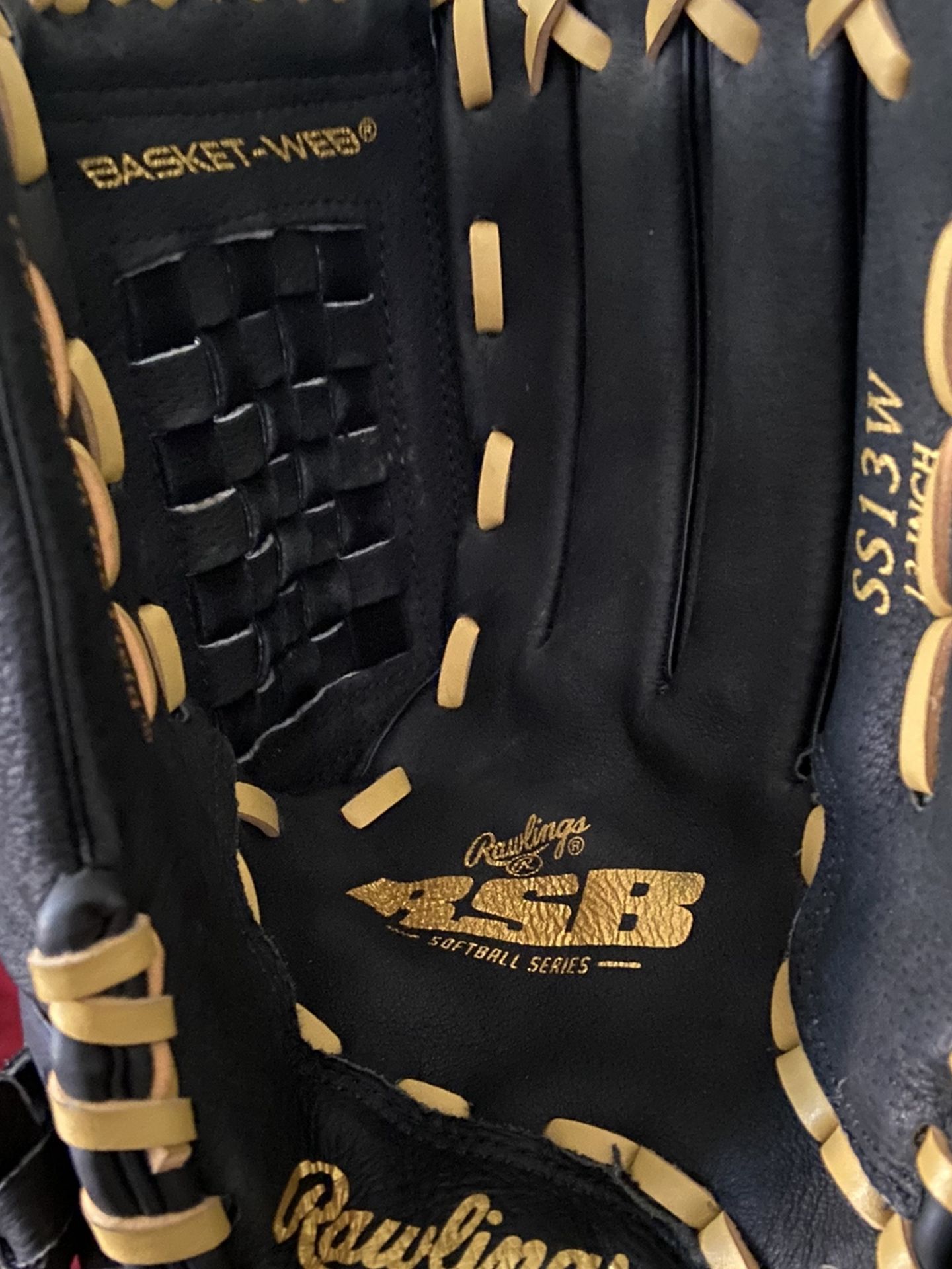 Rawlings Softball Glove