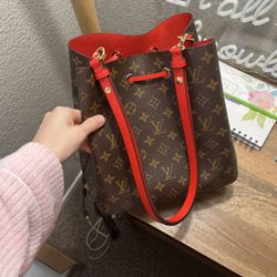 Louis Vuitton Noé BB – Monogram with red (Coquelicot) leather trim/interior