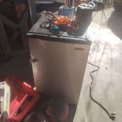 Mini Fridge And Freezer
