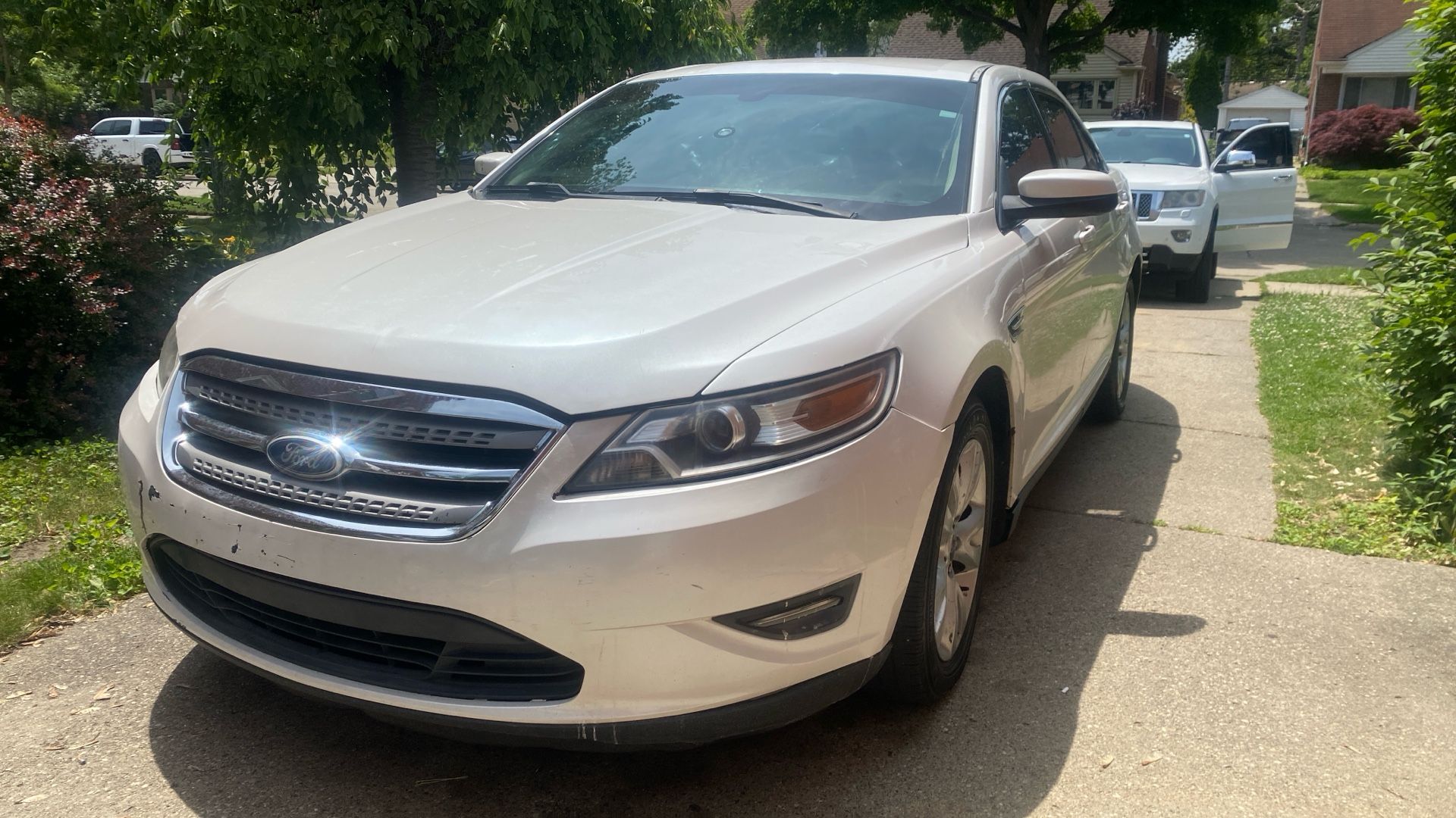 2011 Ford Taurus