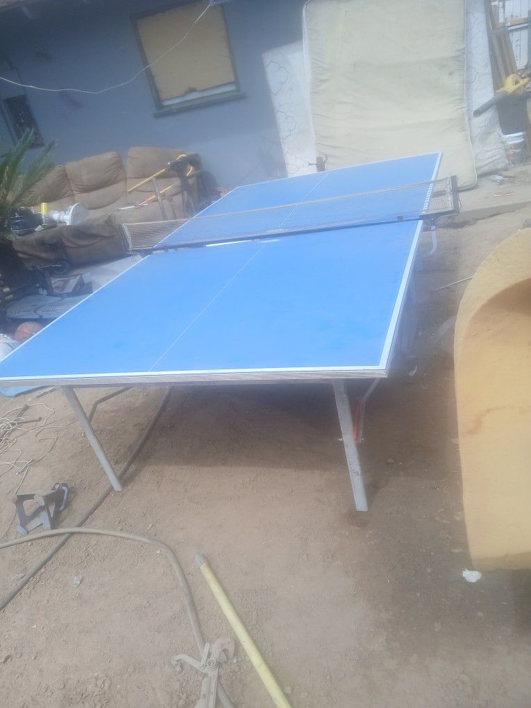 Foldable PING PONG table