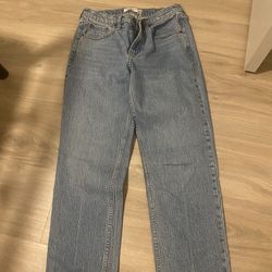 Women’s Abercrombie and Fitch 90s straight mid rise Jeans