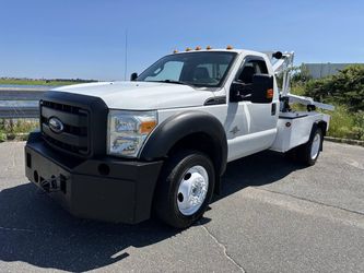 2015 Ford F-550 Chassis
