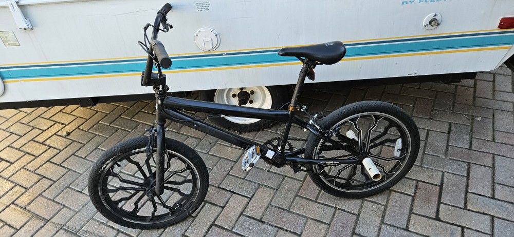 BMX Bike