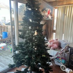 Árbol Y Adornos Free 