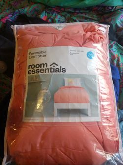 Peach twin comforter