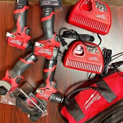 Milwaukee M12 power tools set