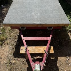 Small Trailer Roughly 4’x8’ 
