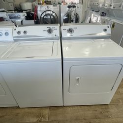 Kenmore Electric Dryer And Washer Set In Excellent Condition 
