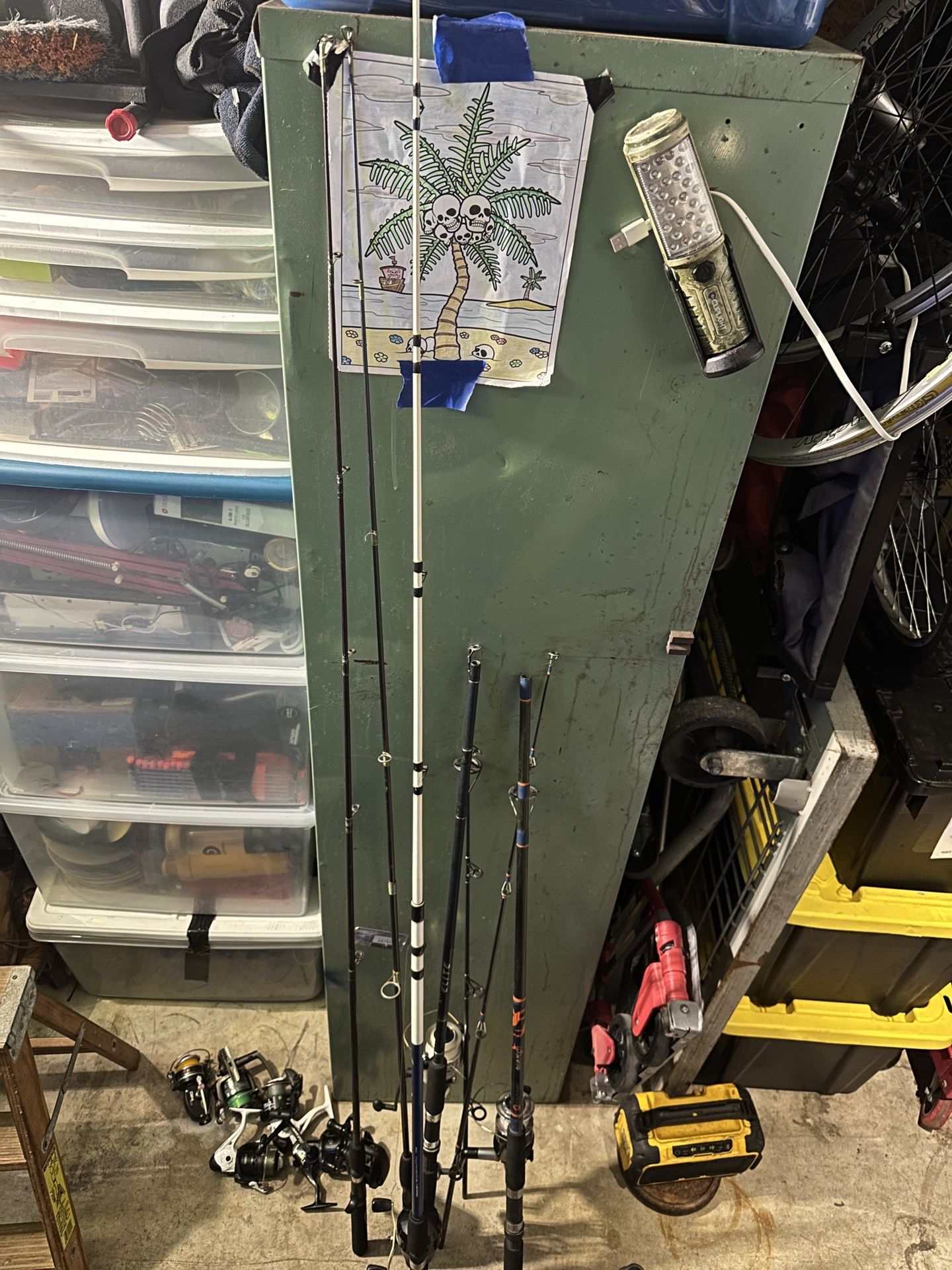 🚨🚨🚨 FISHING RODS & REELS — BEFORE I COMMIT A WAR CRIME IN MY GARAGE 🚨🚨🚨