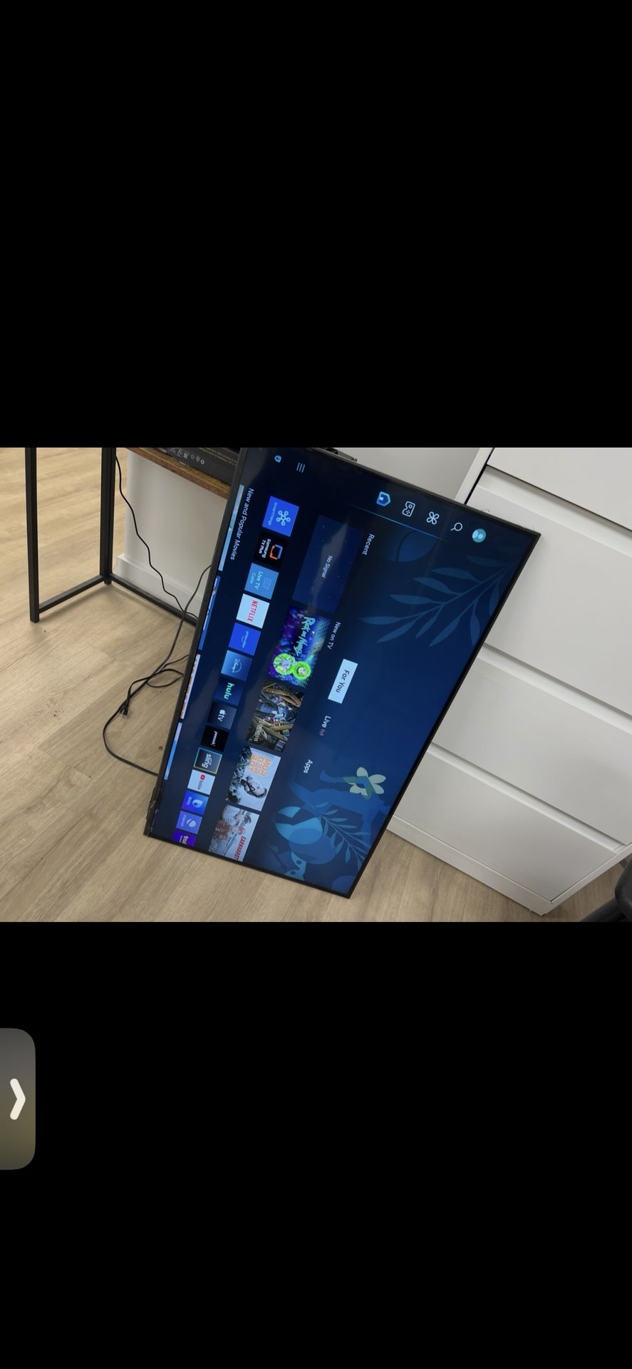 Samsung 43" Crystal UHD 4K Smart TV