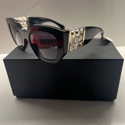 CHANEL BLACK UNISEX