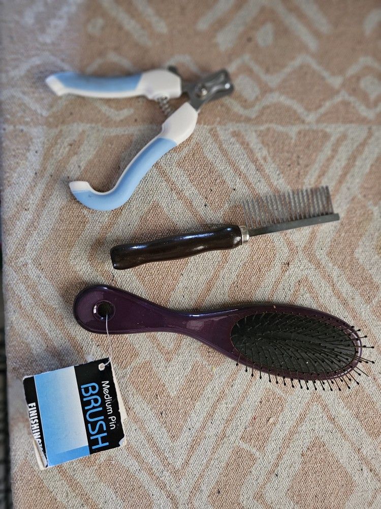 #Dog #Brush #Flea #Comb #Nail Clippers