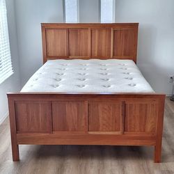 Very Nice Queen Craftsman Panel Bed Frame with Simmons Beautyrest 15" World Class Pillowtop Mattress and Boxspring