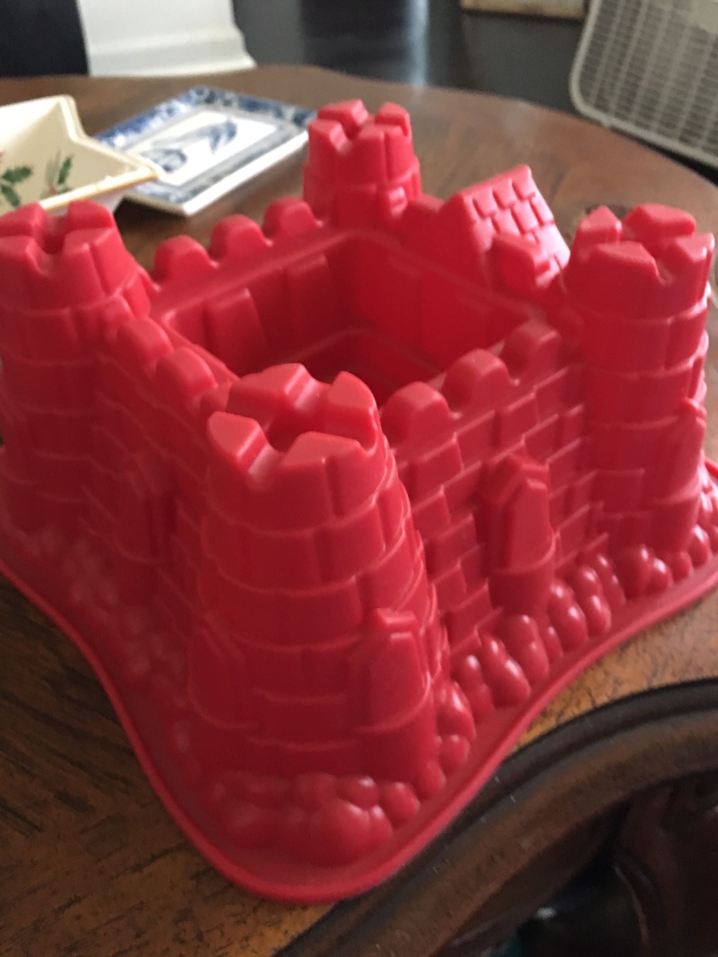 Silicone Castle Cake Mold   For Dad The King Of The Castle? New 