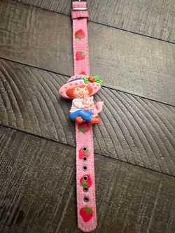 Vintage Y2K strawberry shortcake watch(fabric strap