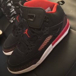 University Red Jordan Spizike 