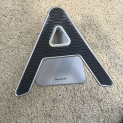 Mount-it Laptop stand
