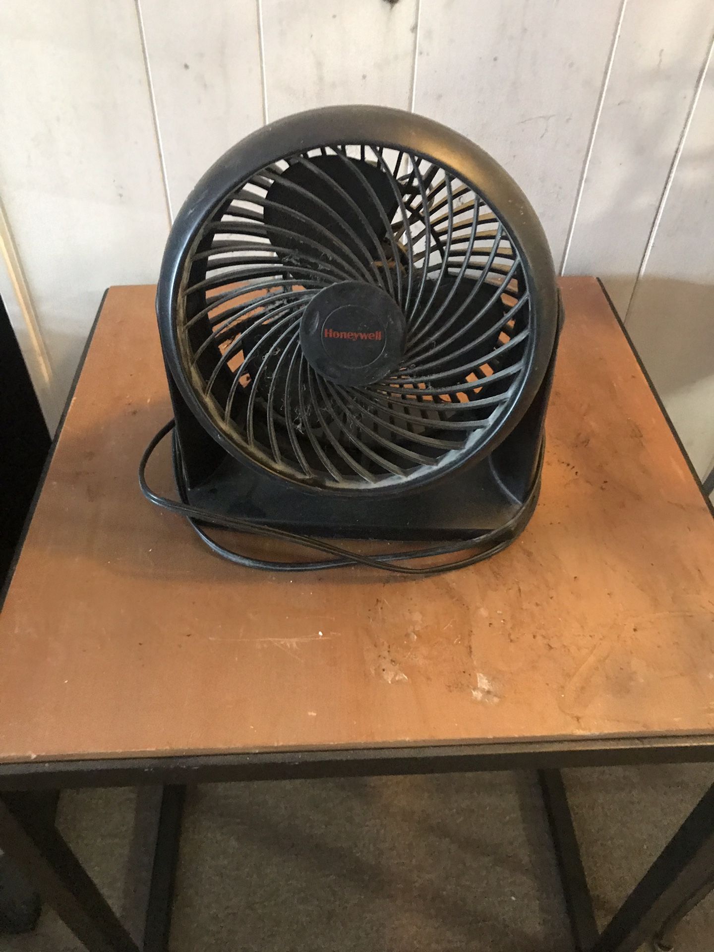 Small black fan