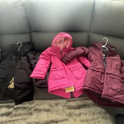 3 Kids Columbia Hooded jacket , Size Small