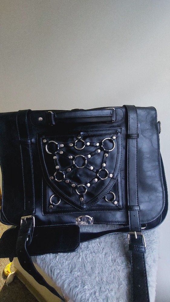 Gothic Witchcraft Bondage Messenger Expandable Bag