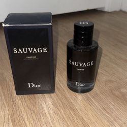 Dior Sauvage Cologne 