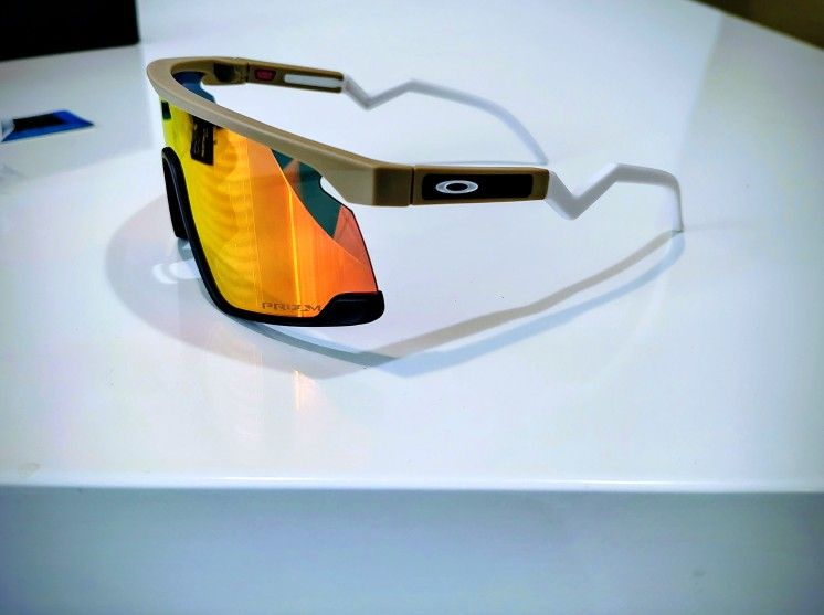 Oakley BXTR Light Brown/White