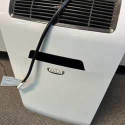 Idylis Air Conditioner 10,000 BTU