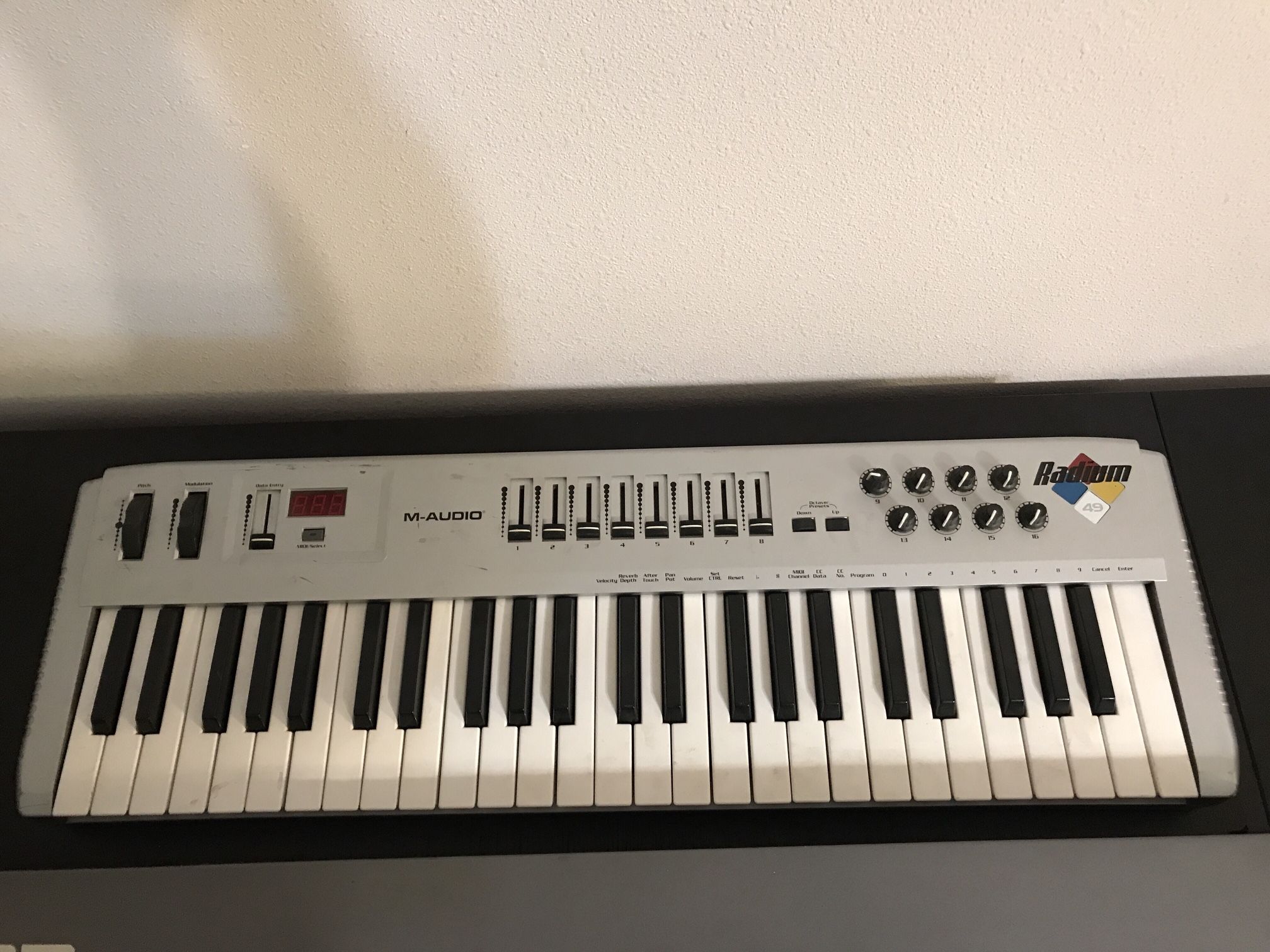 M-Audio Radium 49 Keyboard Controller