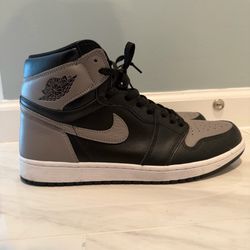Air Jordan 1 Shadow 2018 Size 12