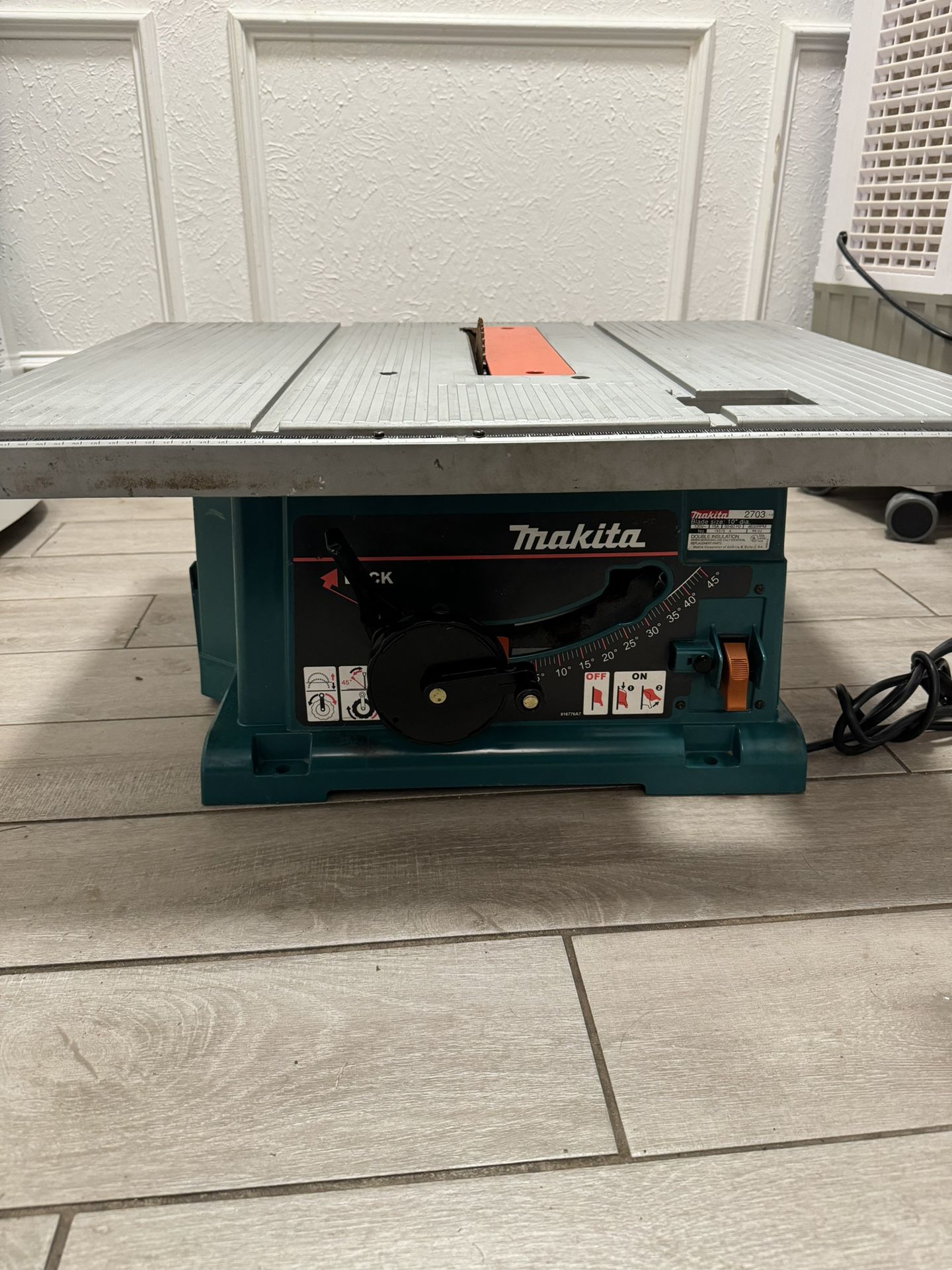 Makita Table Saw 2703